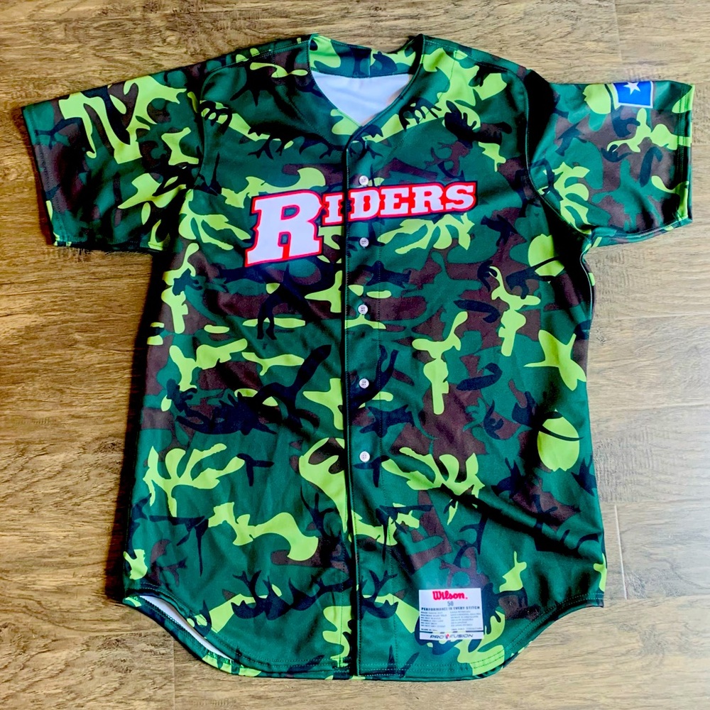 2 signed Texas Rough Riders jerseys - Picture 1 of 6